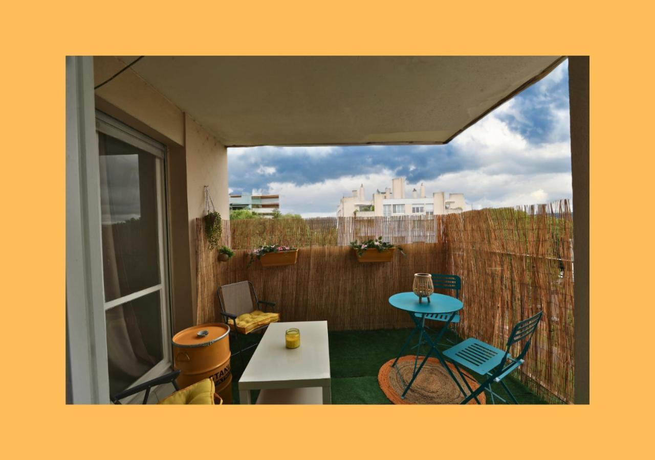 Cocon Parisien Au Plessis - Court De Tennis Prive Apartment Le Plessis-Bouchard Bagian luar foto